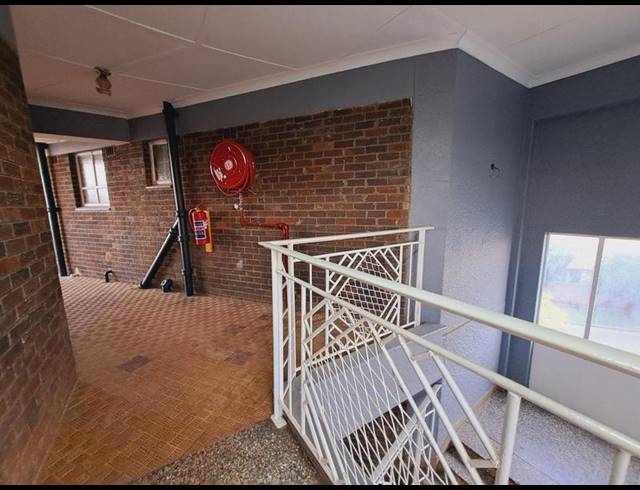 1 BEDROOM PROPERTY TO RENT IN SUNNYRIDGE